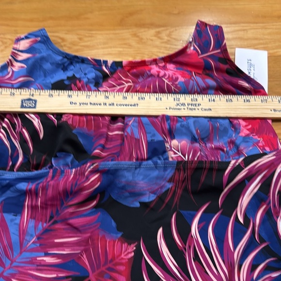 NWT swimsuits for all womens floral tankini top size 18 . - Picture 2 of 7